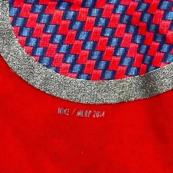 Philadelphia Phillies Nike Carbon Fiber look T-shirt Men’s M Red Blue 1047 - Picture 7 of 9